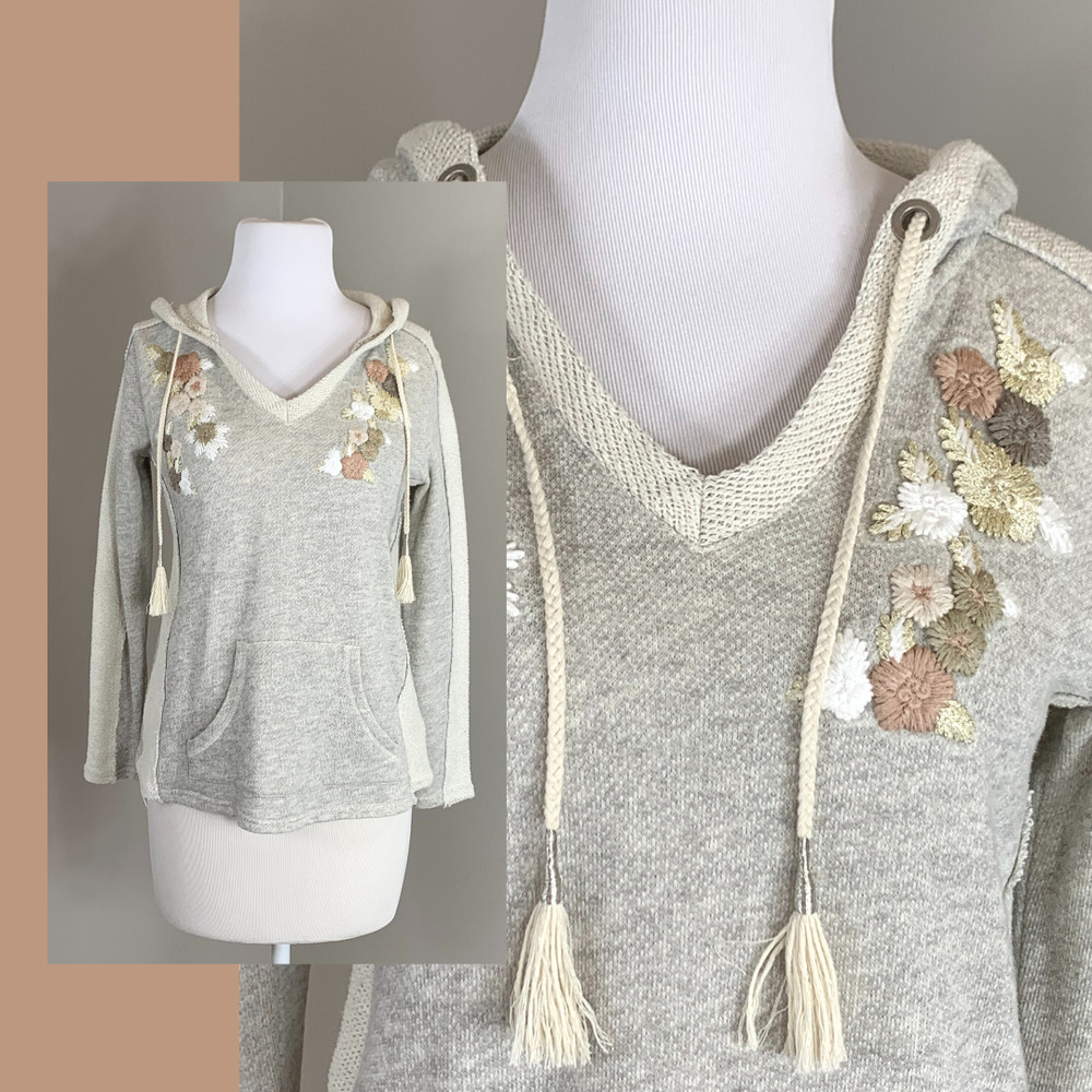 Style & Co Shabby Chic Rustic Luxury Coastal Boho Hoodie Embroidered Tassle 0-2